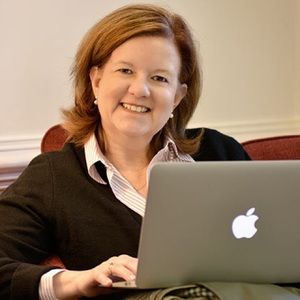 Meet your Posher, Carla